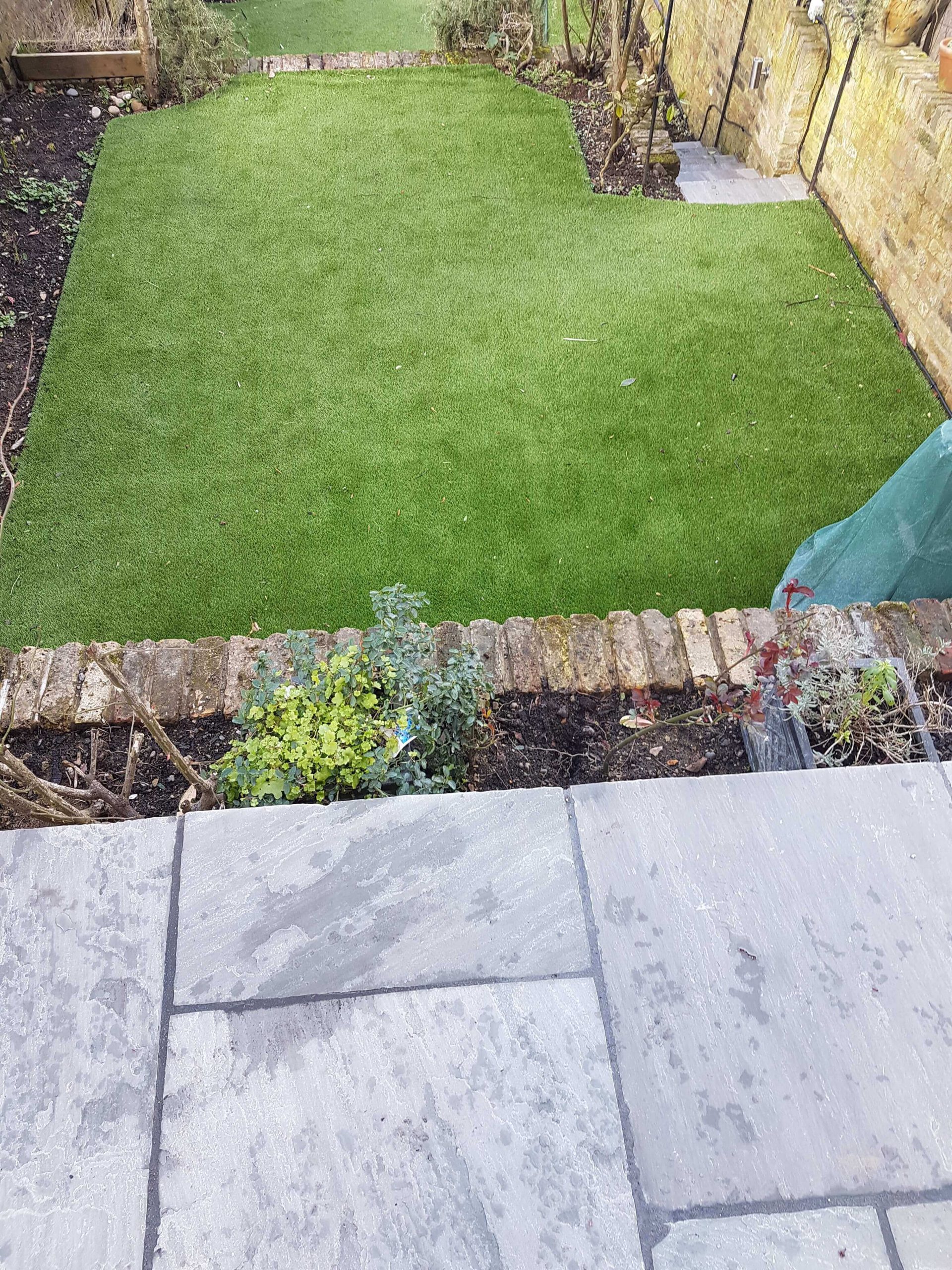 Artificial Lawn Fitters Bermondsey SE1